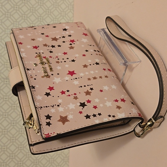 Kate Spade Pink Star-Patterned Wristlet EUC - Picture 5 of 11